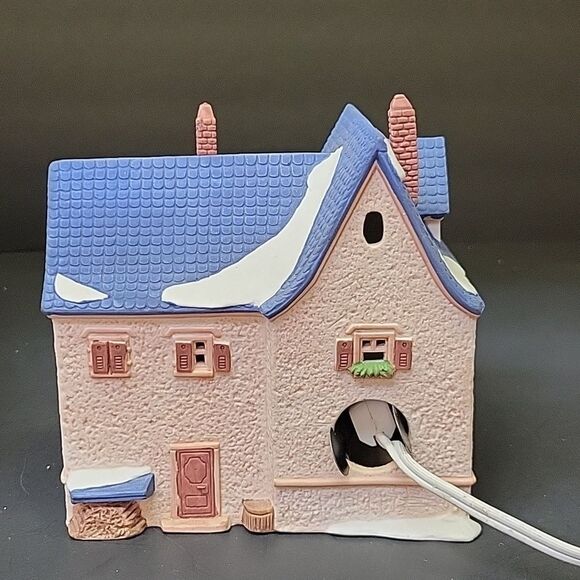 Department 56 Alpine Village Series Apotek & Tabak Retired 6540-4 - Picture 5 of 7